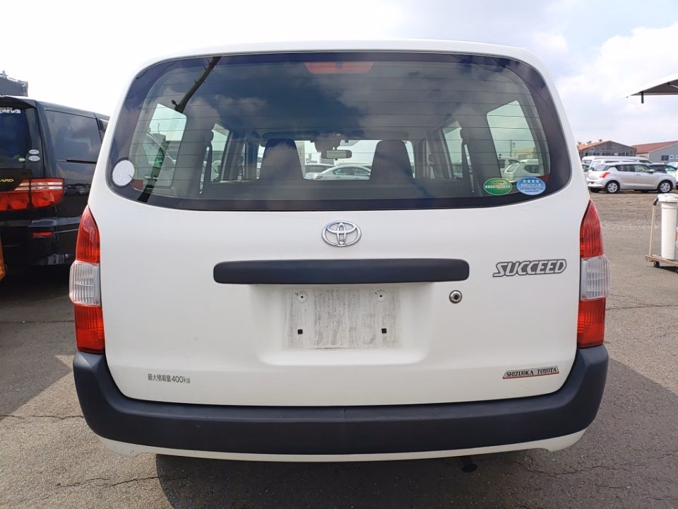 TOYOTA PROBOX