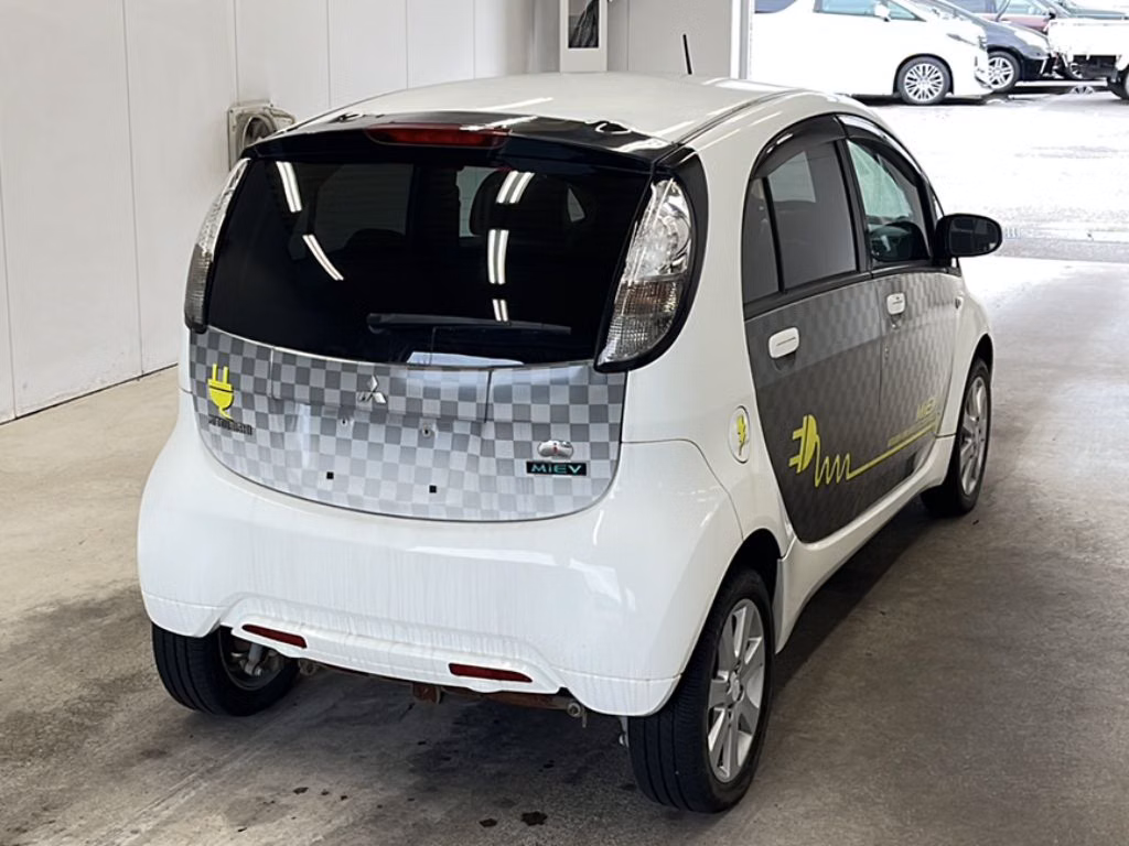 MITSUBISHI I-MIEV