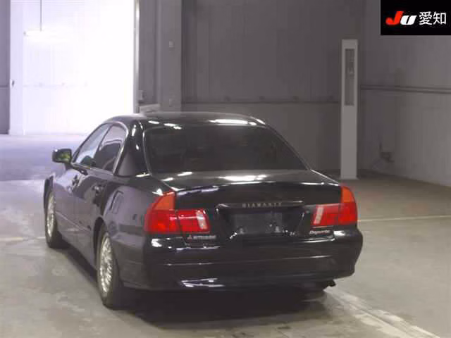 MITSUBISHI DIAMANTE