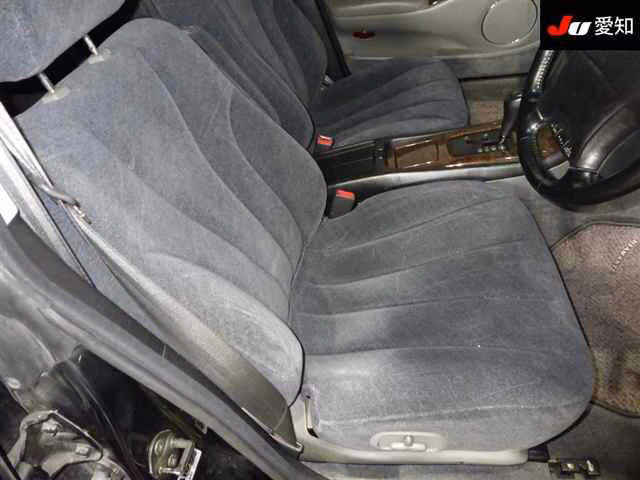 MITSUBISHI DIAMANTE