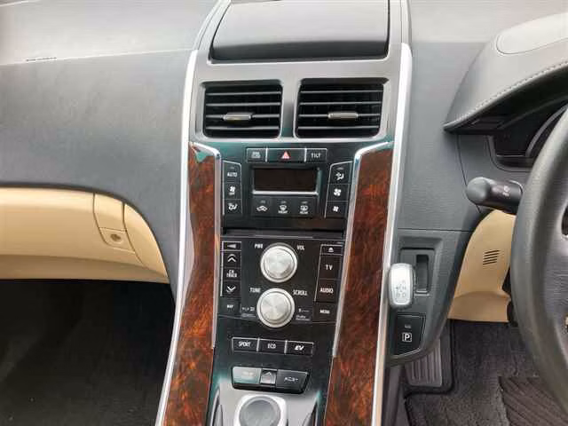 TOYOTA SAI