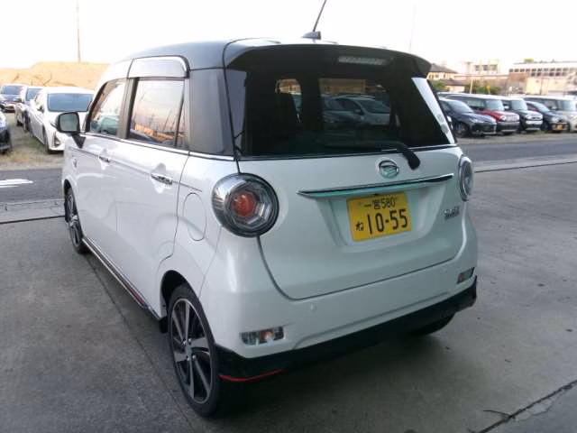 DAIHATSU CAST