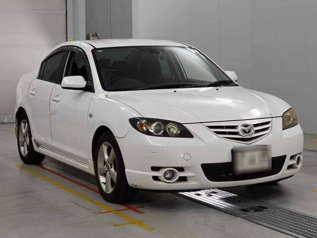 MAZDA AXELA