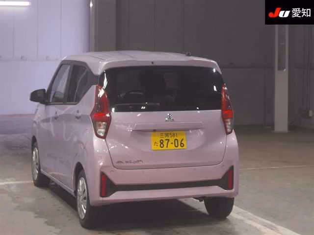 MITSUBISHI EK WAGON