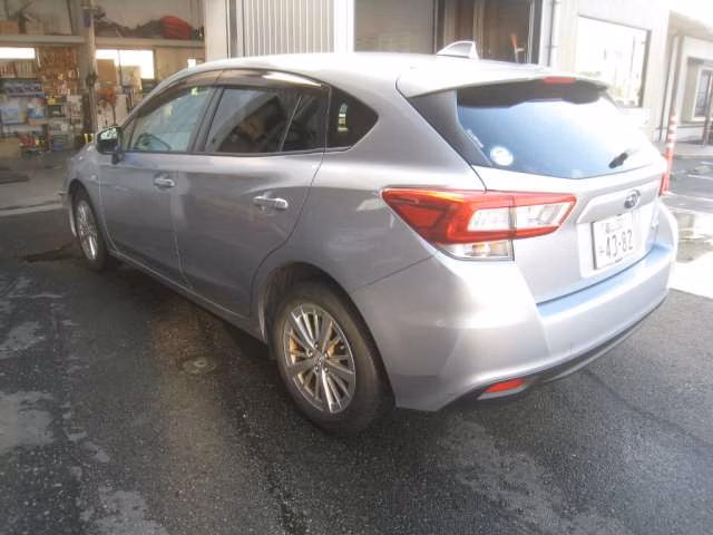 SUBARU IMPREZA