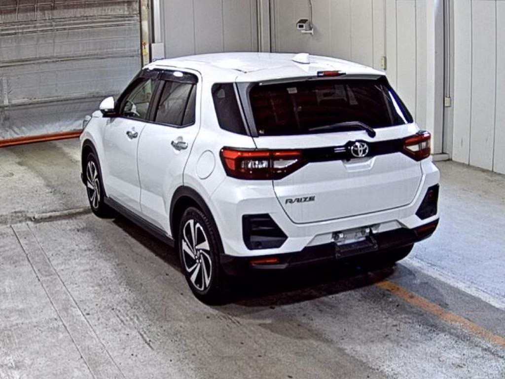 TOYOTA RAIZE