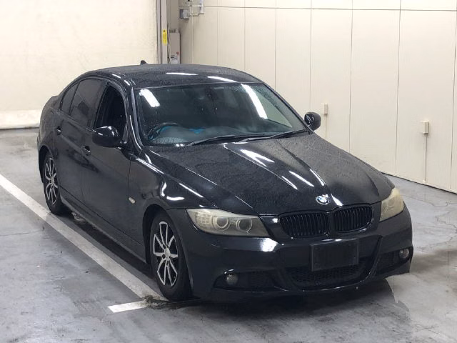 BMW 3-SERIES