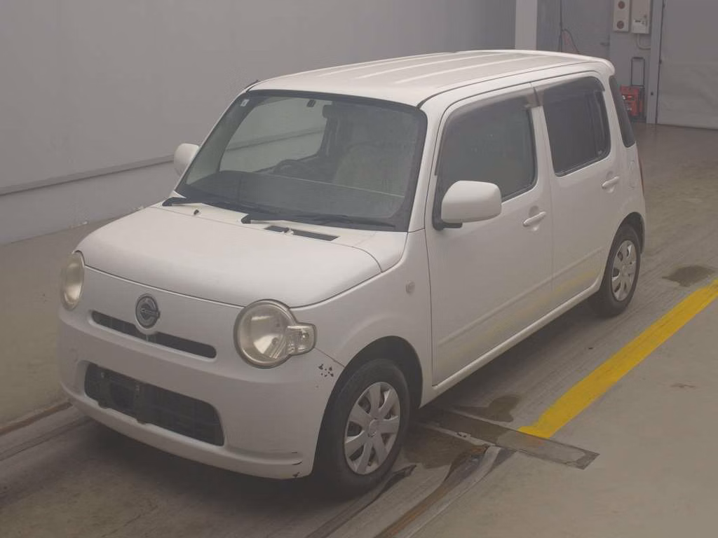 Daihatsu Mira Cocoa