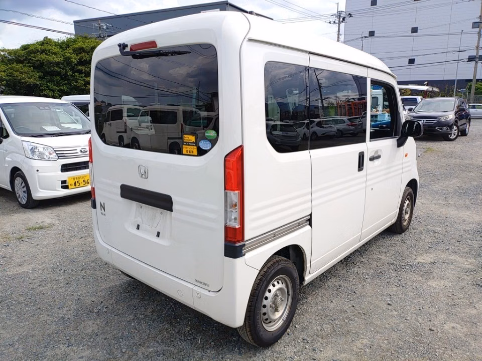 HONDA N-VAN