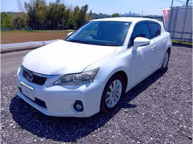 LEXUS CT200H