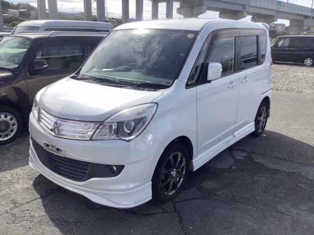 MITSUBISHI DELICA D:2