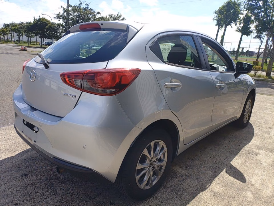 MAZDA MAZDA2