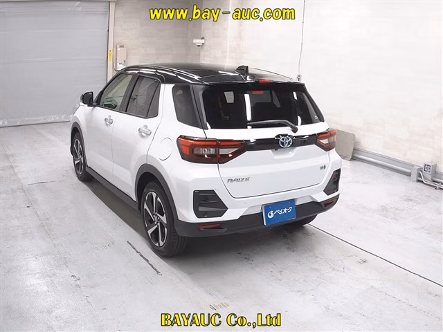 TOYOTA RAIZE