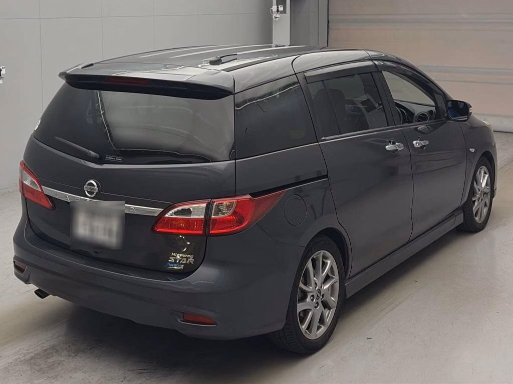 NISSAN LAFESTA