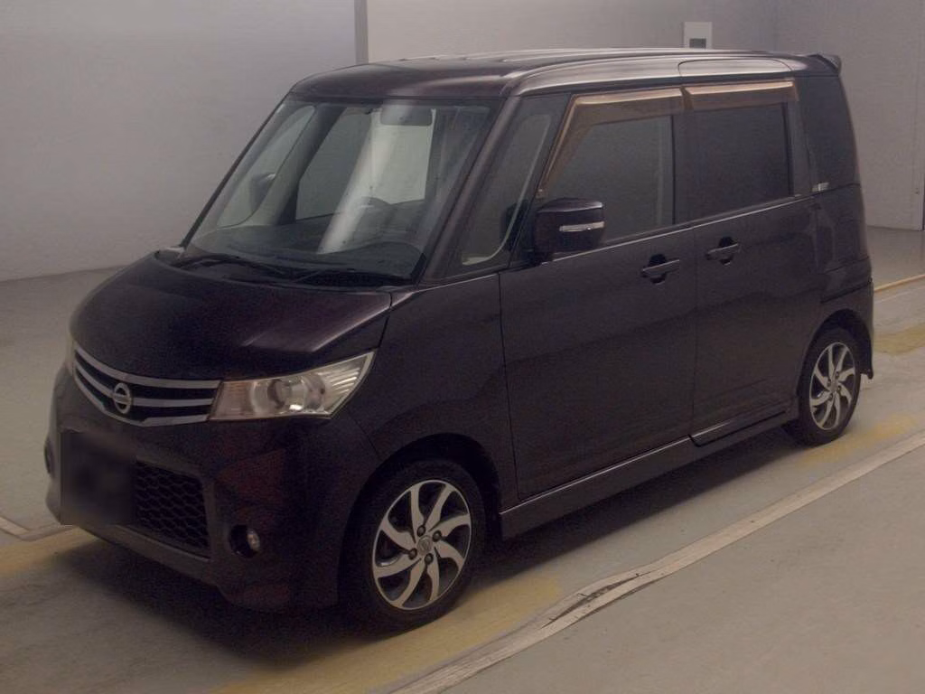 NISSAN ROOX