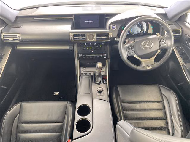 Lexus IS300h