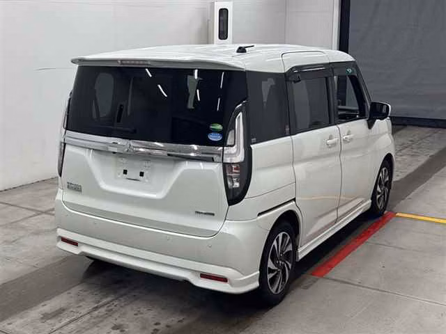 MITSUBISHI DELICA D:2