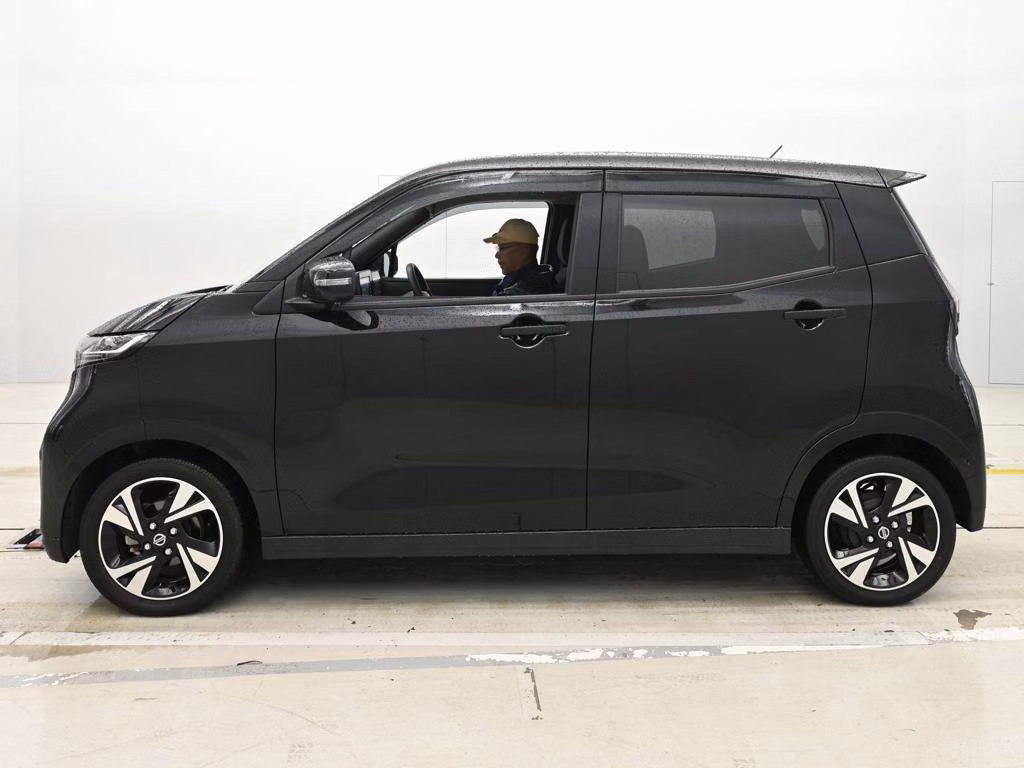 NISSAN SAKURA