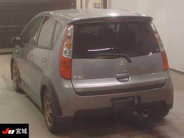 MITSUBISHI COLT
