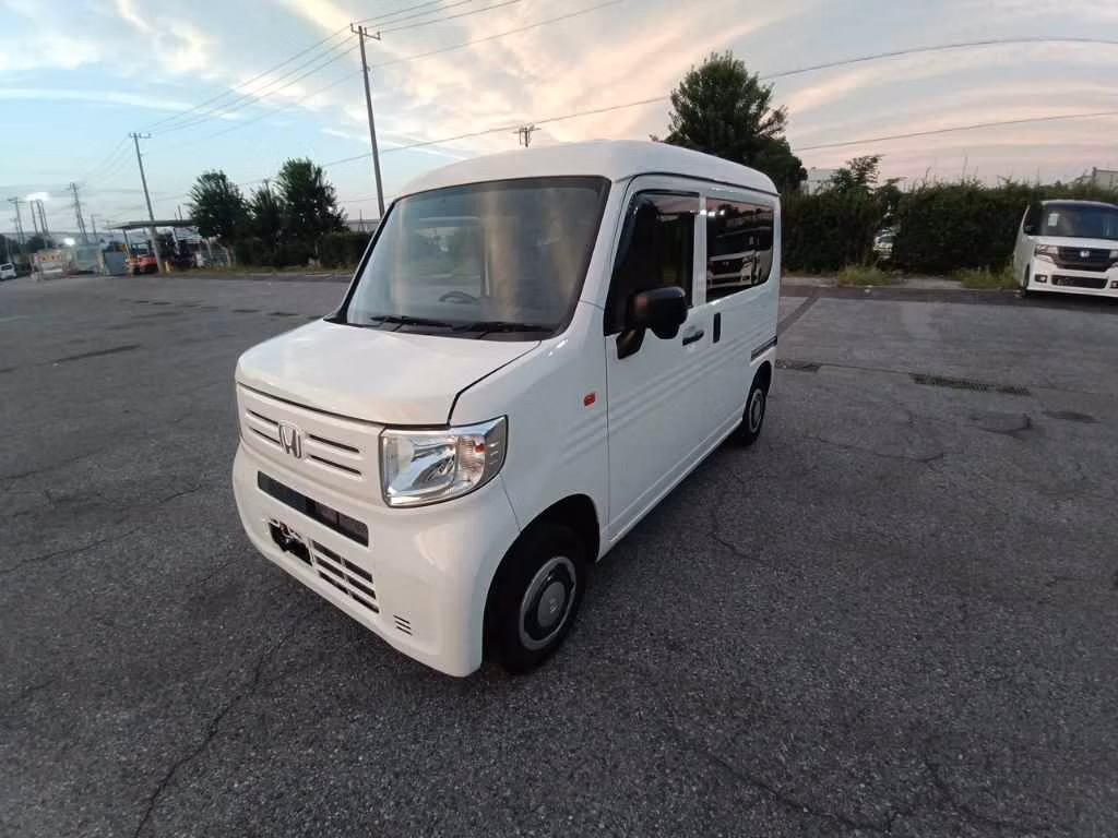 HONDA N-VAN