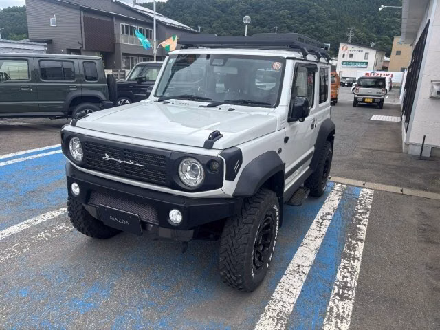 Suzuki Jimny Sierra