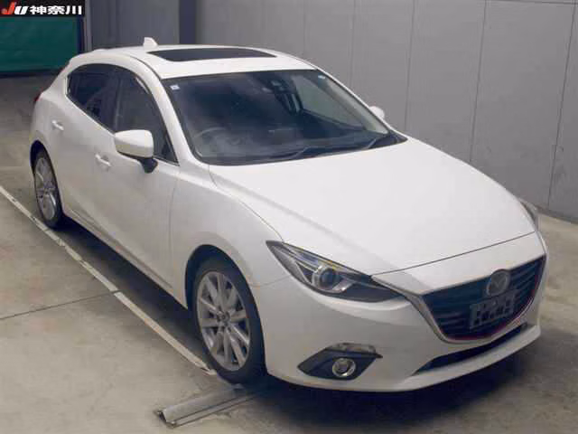 MAZDA AXELA