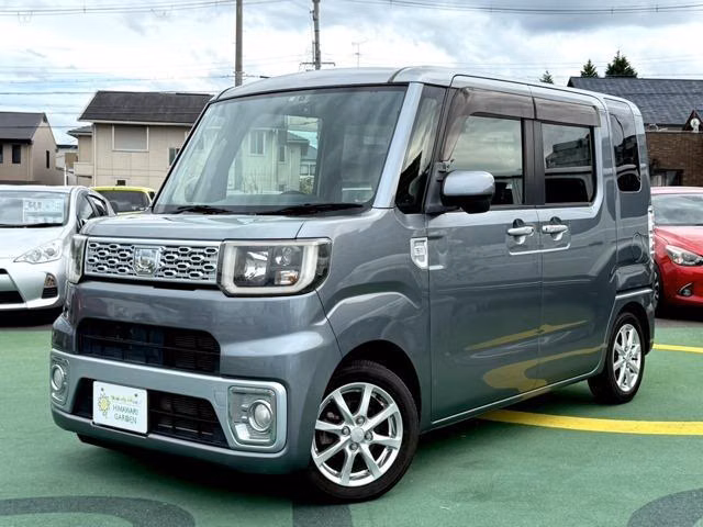 DAIHATSU WAKE