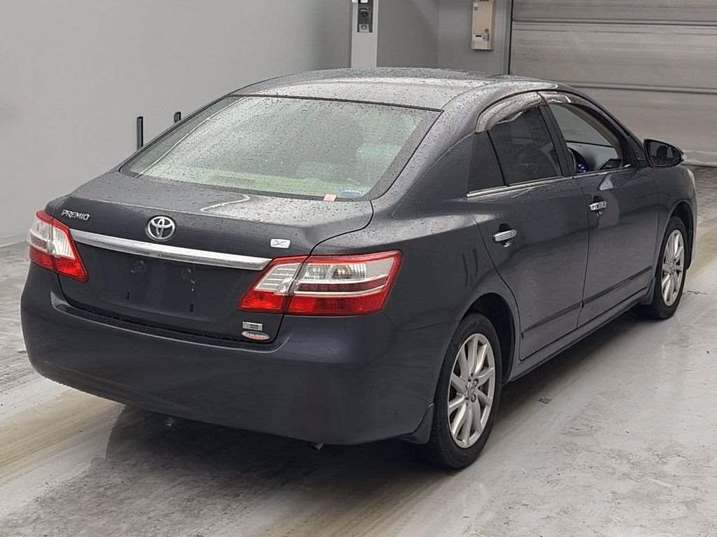 TOYOTA PREMIO