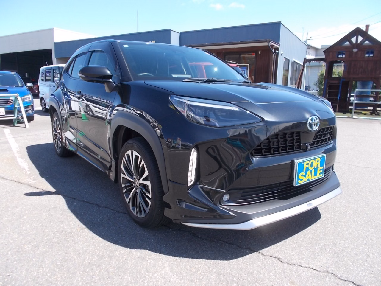 TOYOTA YARIS CROSS