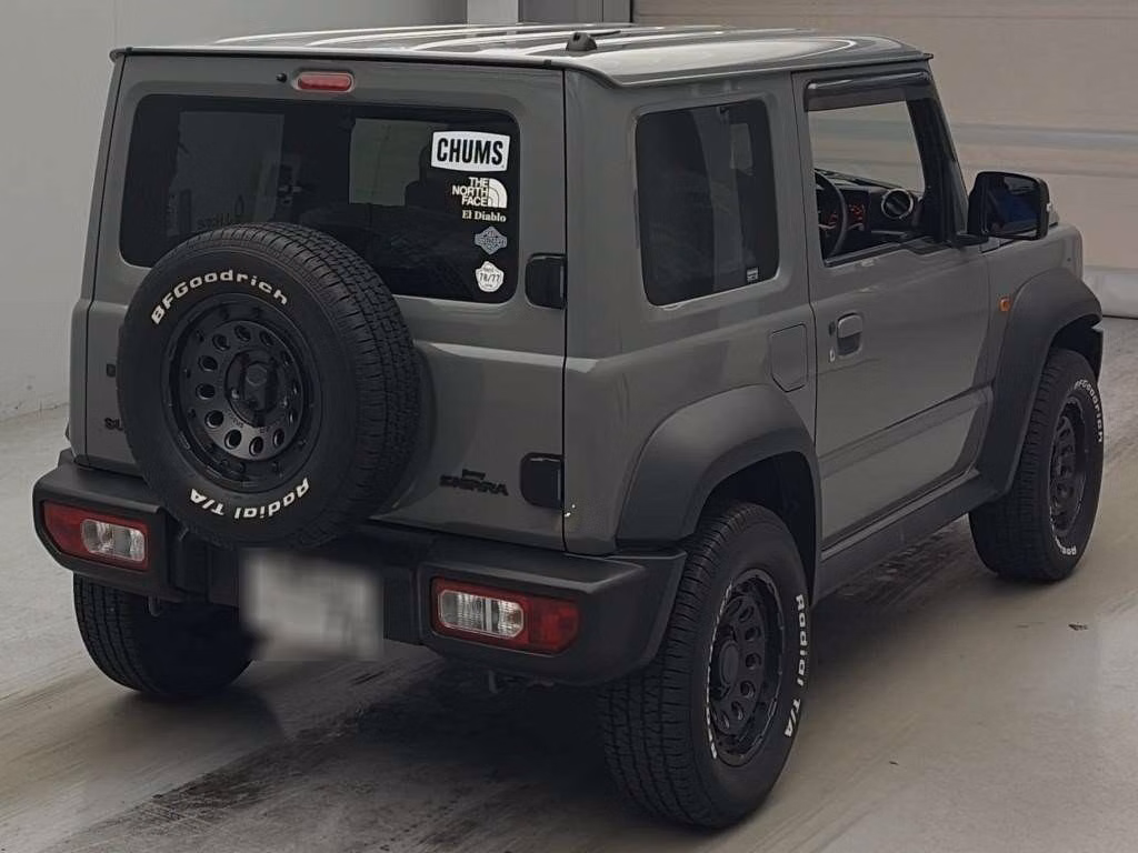 SUZUKI JIMNY SIERRA