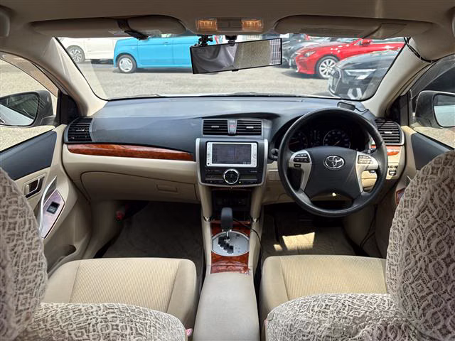 Toyota Premio