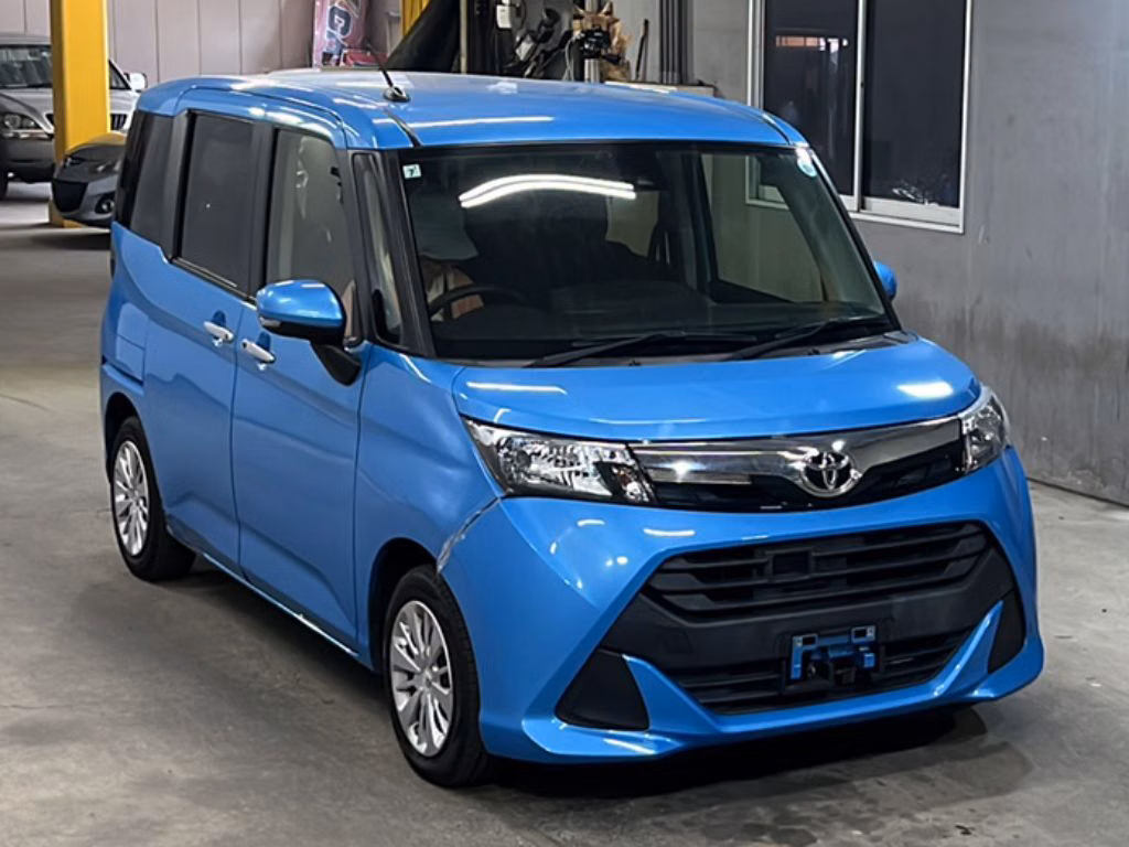 TOYOTA TANK