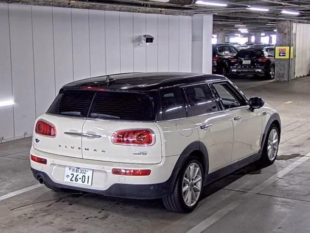 MINI CLUBMAN