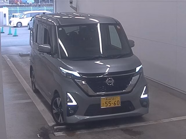 NISSAN ROOX