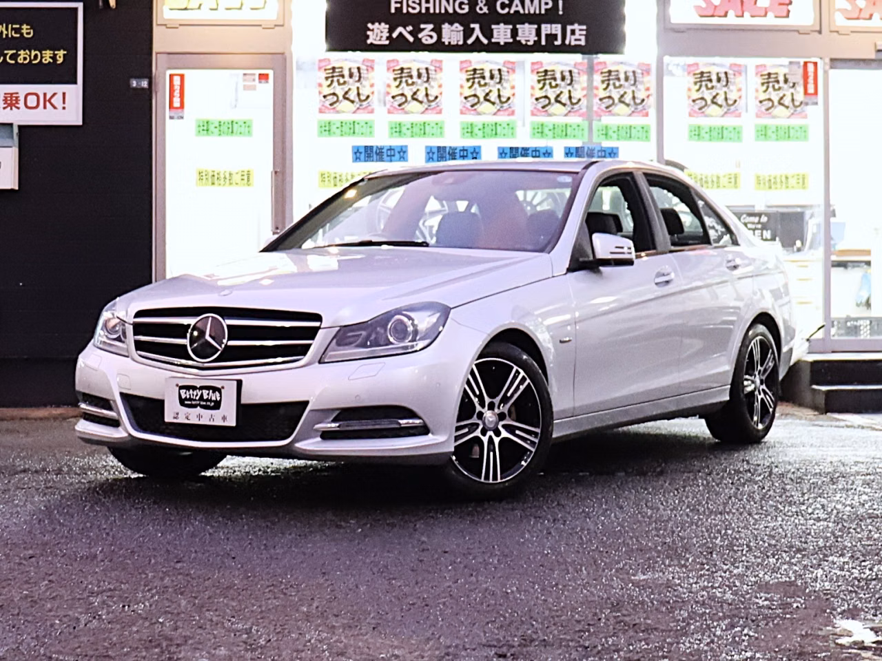 MERCEDES-BENZ C-CLASS