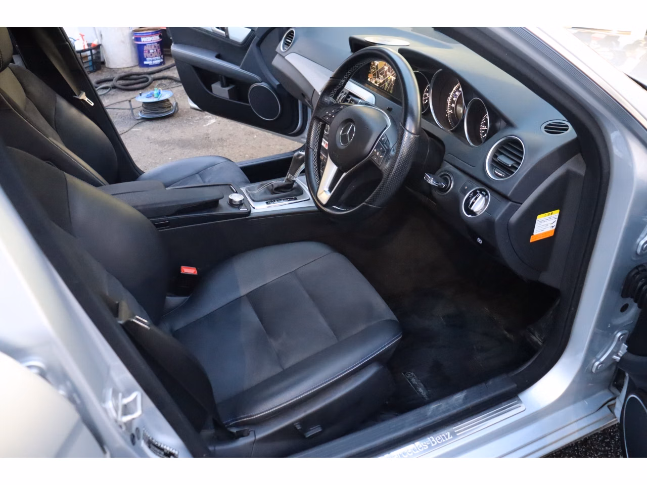 MERCEDES-BENZ C-CLASS