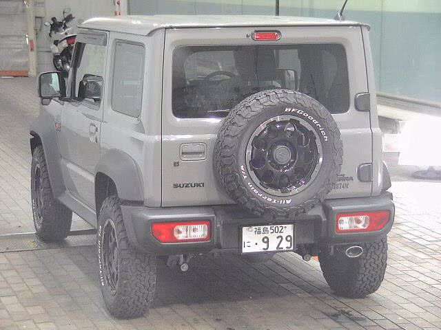 SUZUKI JIMNY SIERRA