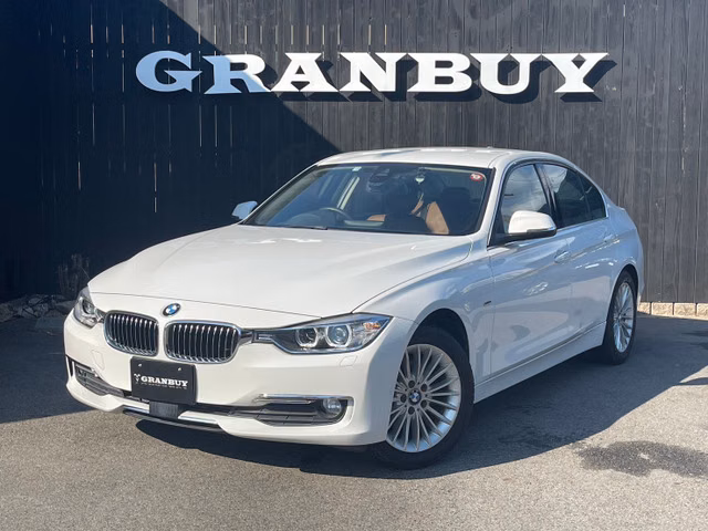 BMW 3-SERIES