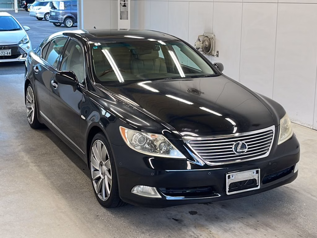 LEXUS LS460