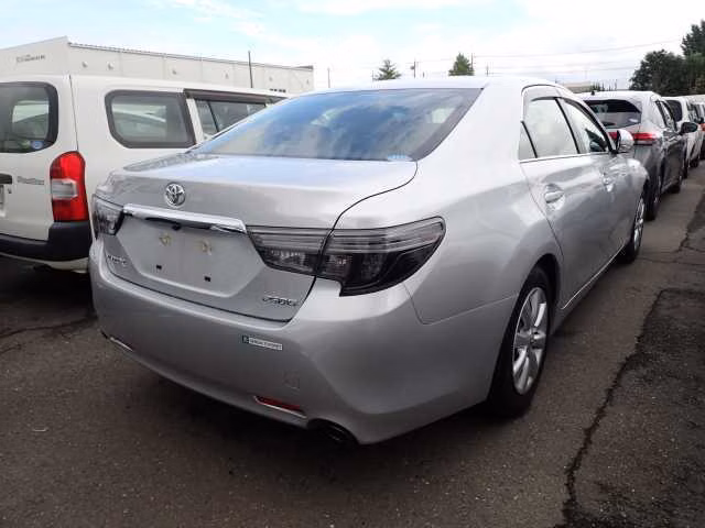TOYOTA MARK X
