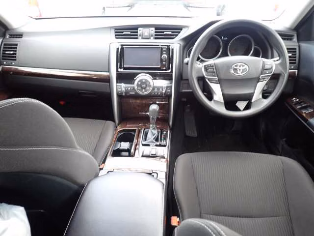 TOYOTA MARK X
