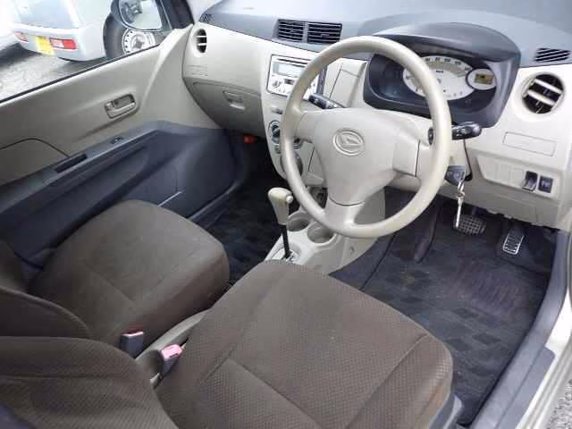 DAIHATSU MIRA