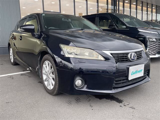 LEXUS CT200H