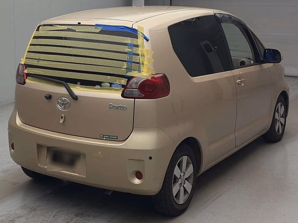 TOYOTA PORTE