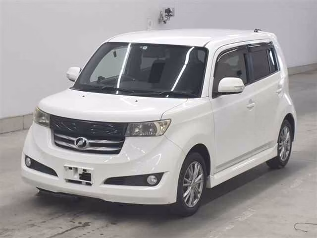 TOYOTA BB