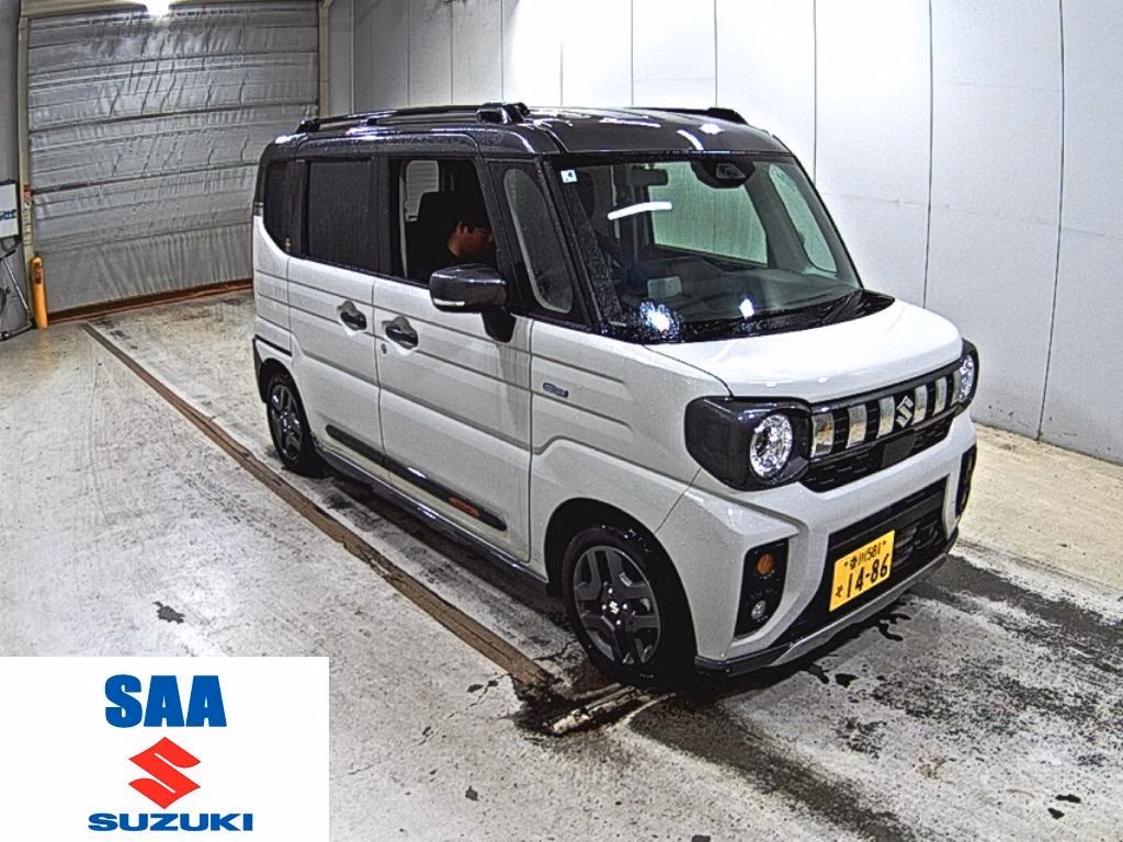 Suzuki Spacia