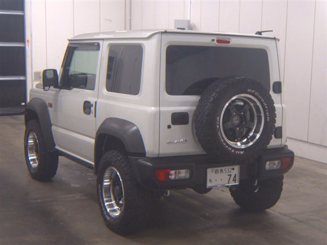 SUZUKI JIMNY SIERRA