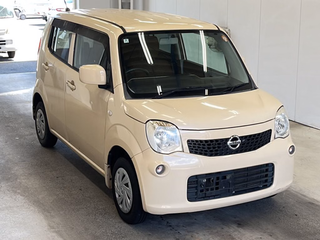 NISSAN MOCO
