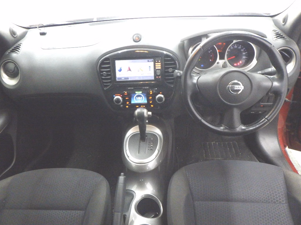 NISSAN JUKE