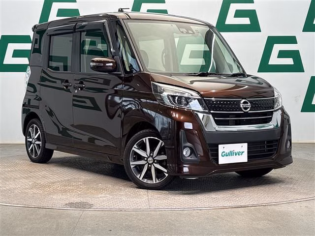 NISSAN DAYZ ROOX